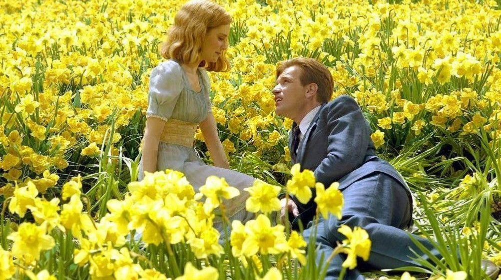 Cena de Peixe Grande e Suas Histórias Maravilhosas (2003), filme de Tim Burton que mistura fantasia e emoção para falar sobre legado e reconciliação