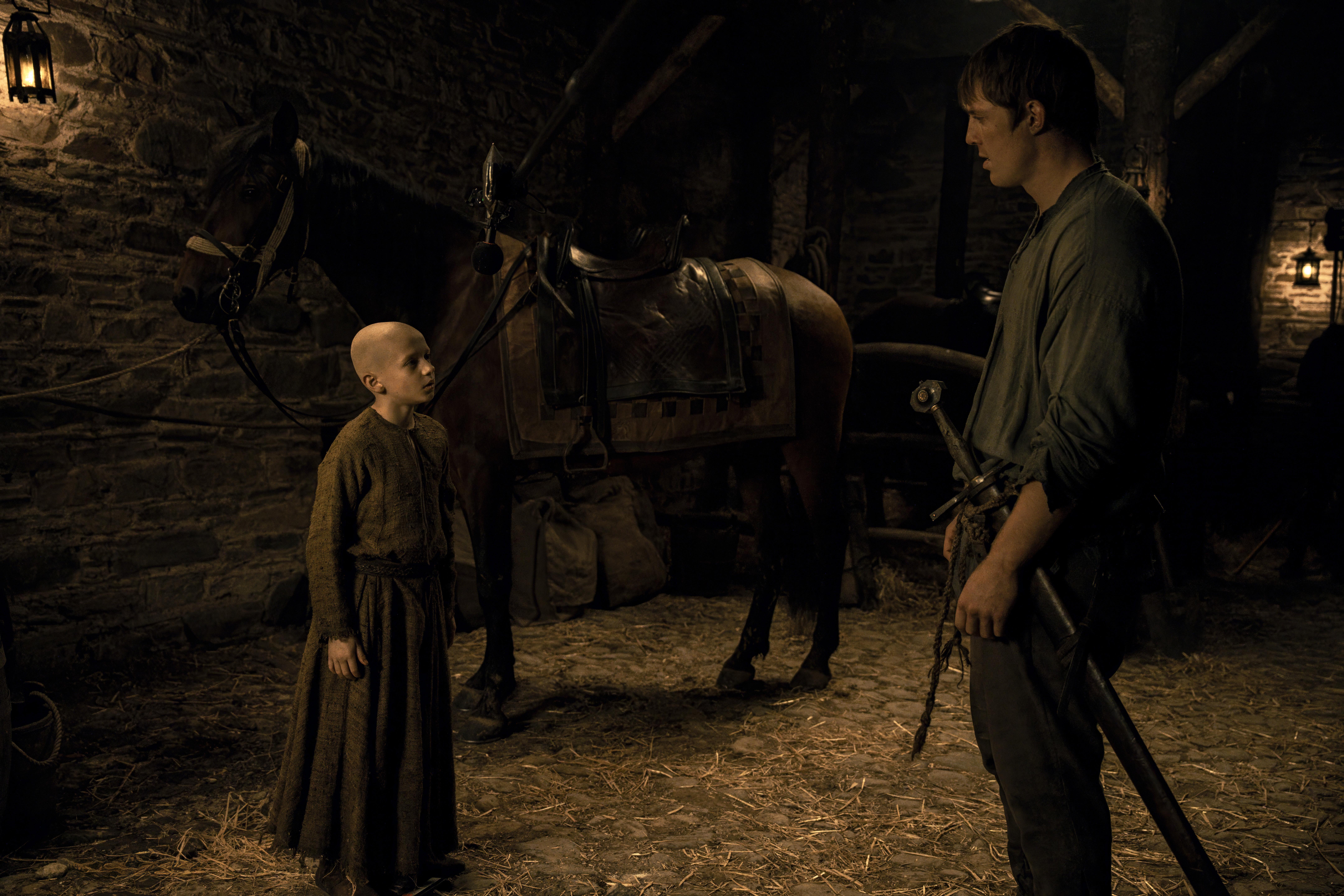 Ser Duncan, o Alto, e Egg em cena da série O Cavaleiro dos Sete Reinos